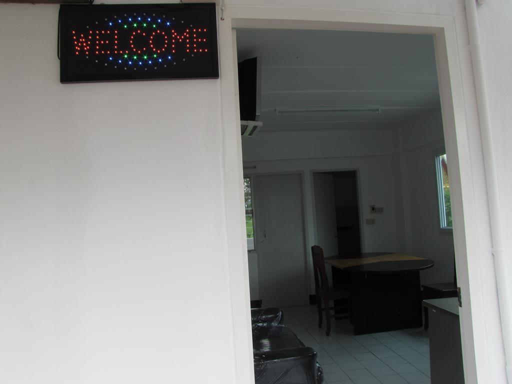 Nr Guesthouse Bangkok Exterior photo